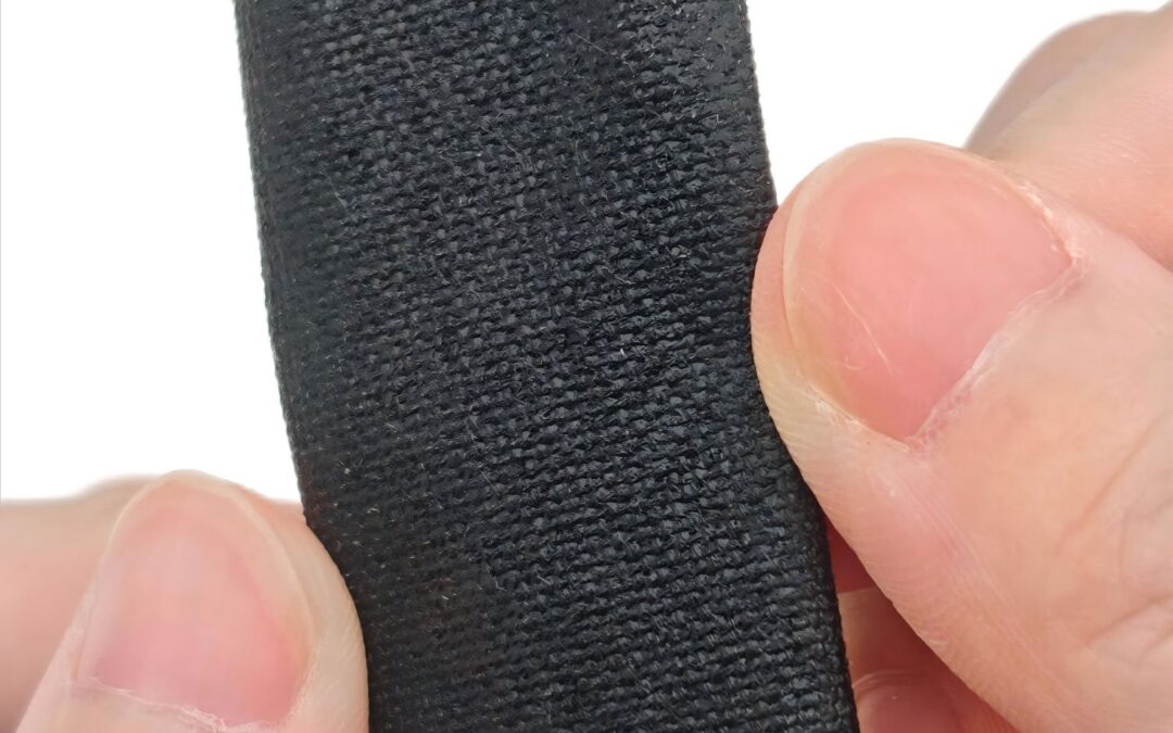 B106 Nitrile Vulcanized Rubber Sleeve