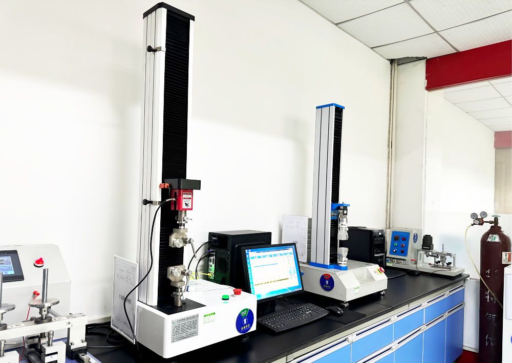 Programmable-constant-temperature-and-humidity-test-chamber