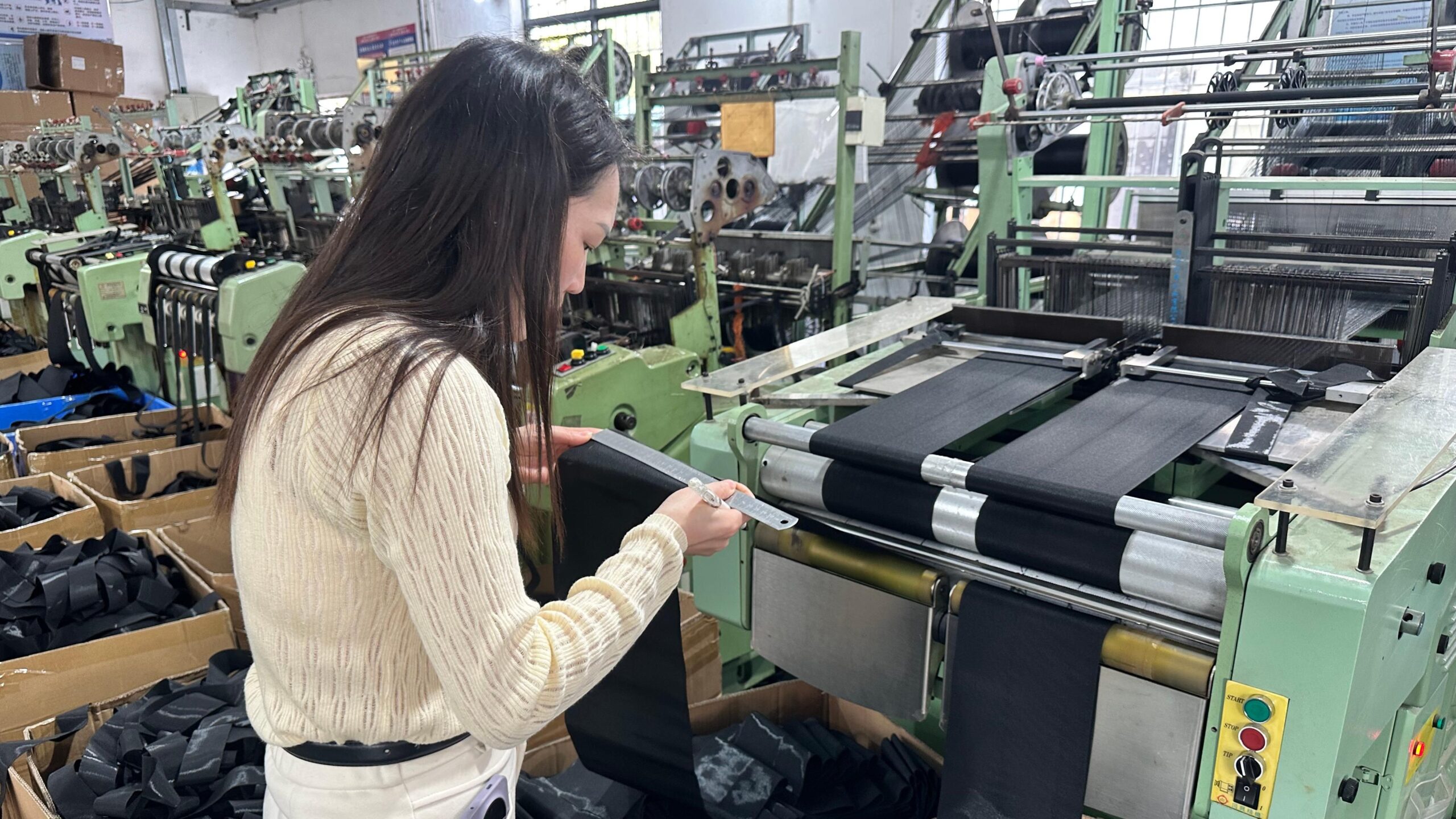 xiamen-QX-cable sleeve-quality-control-measuring (2)