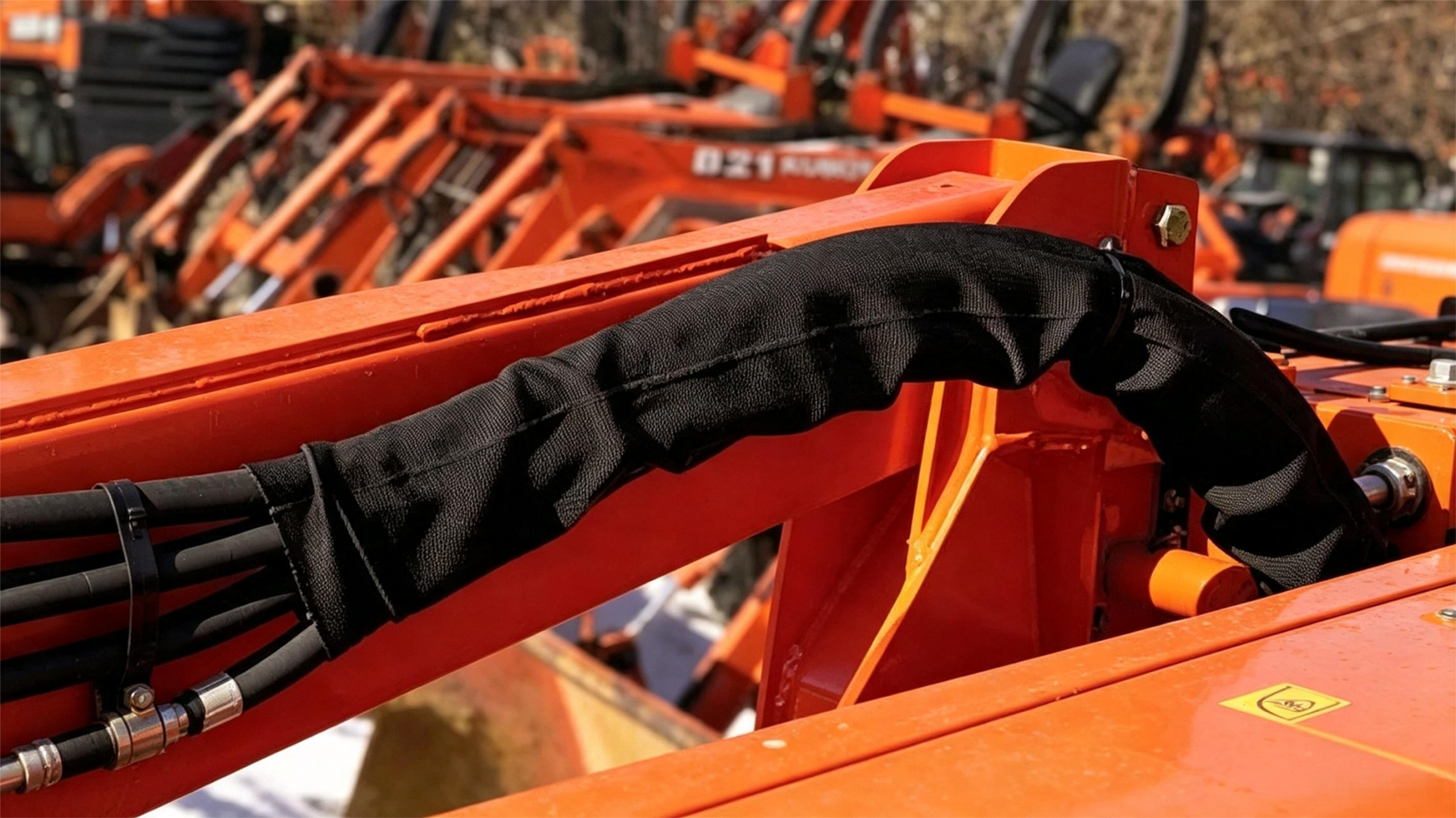Heavy-duty woven cable sleeve Heavy-duty woven cable sleeve